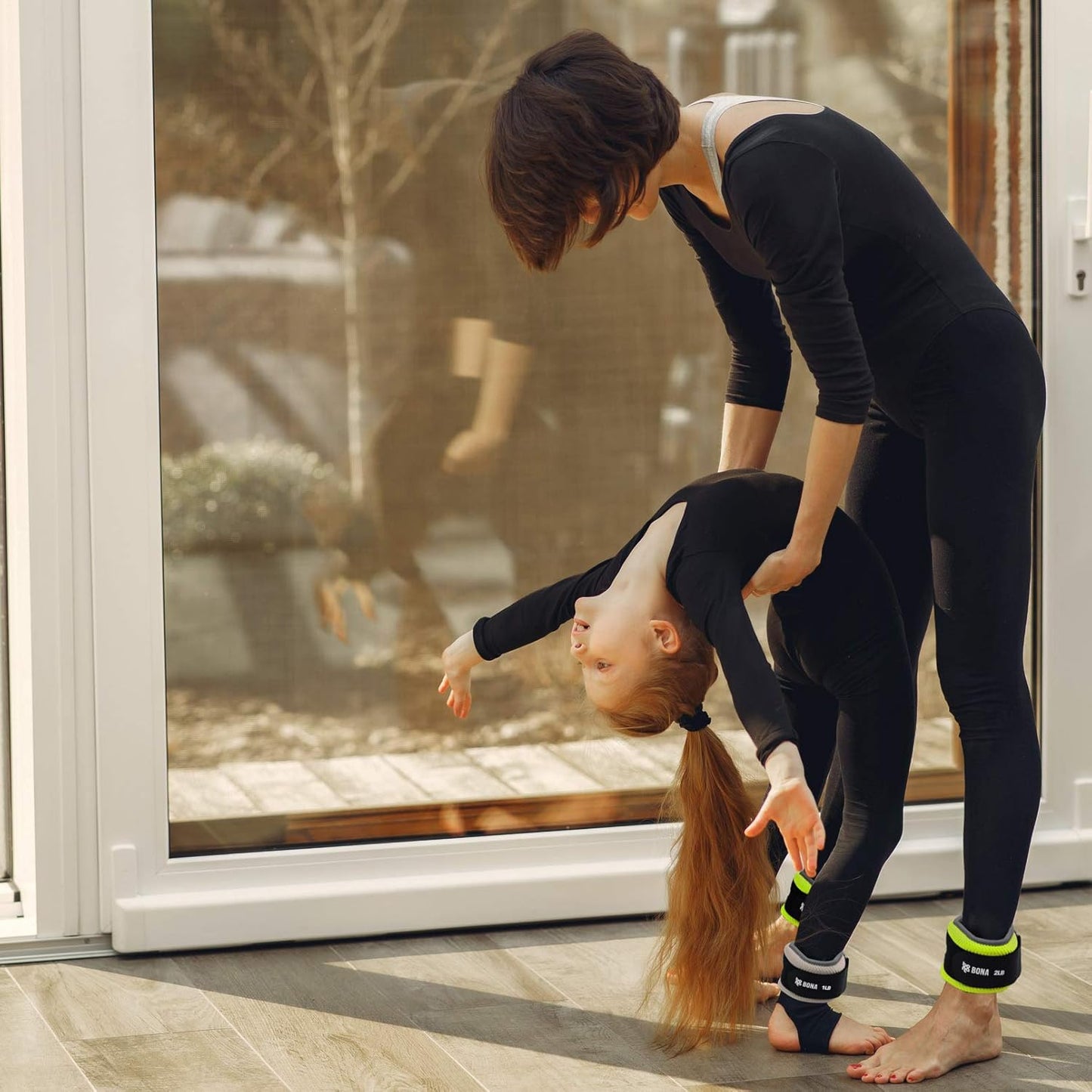 BONA Fitness Adjustable Ankle Weights - 2-5Lbs Pair with Reflective Trim for Enhanced Workouts, Durable Arm & Leg Weights for Men & Women